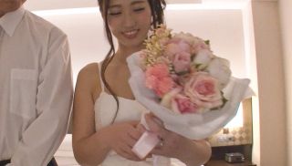 [SGA-063] - JAV Xvideos - AV Debut In Just 21 Days From There Newlywed Married Woman AV Debut Hatsune Of 20-year-old Marriage