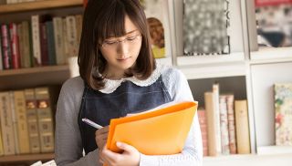 [RAW-006] - JAV Full - You Discover Boxed Ubukawa Manual Clerk Suzuhara Emiri AV AV Actress Debut A New Generation A Certain Young Lady University Faculty Of Arts A Year!