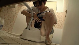 [PYM-352] - JAV Pornhub - Public Toilet Lust Female Masturbation Spilling Masturbation Voyeur