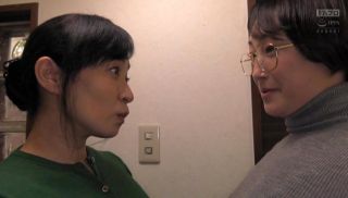 [HOKS-135] - Jav Leaked - HOKS-135 Lesbian Adhesion Cat And Touch Middle-aged Wife Midday Shell Matching Sumire Mihara Hinami Narusawa